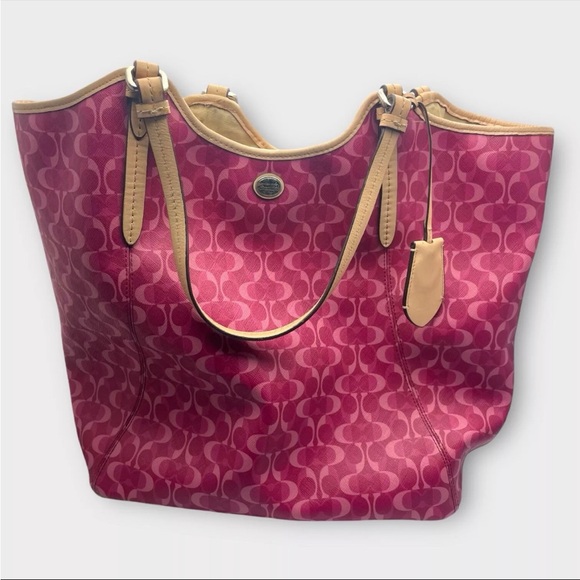 Coach Handbags - Genuine Coach Leather Tote Bag Peyton Dream C Pink and Tan Tote F25522